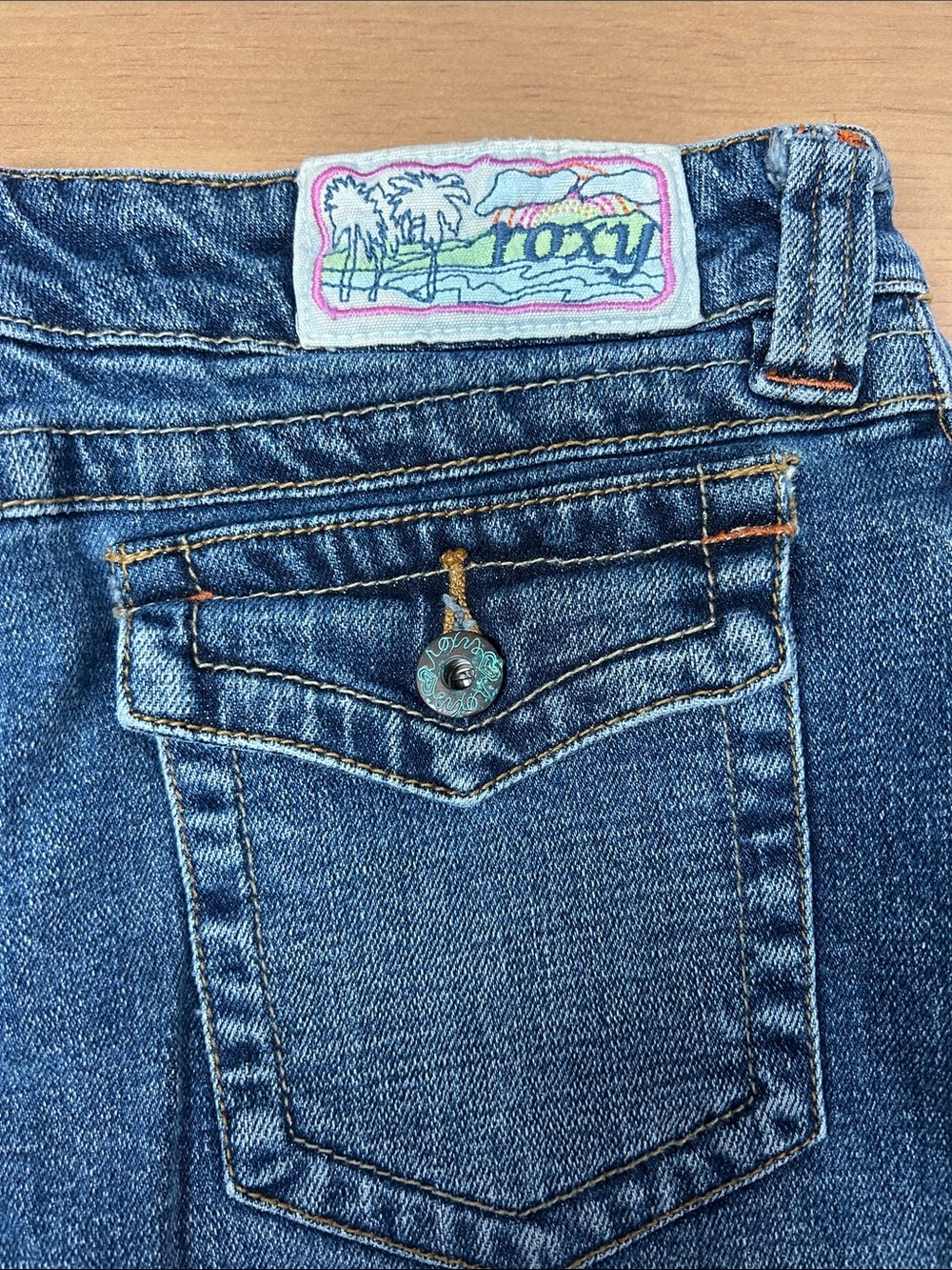 Roxy Denim Mini Skirt in Medium Blue size 16 for youth - Picture 3 of 4